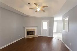 6725 Taylor Ridge Rd, Montgomery, Al 36116 in Montgomery, AL (Photo 2 of 10)