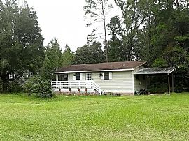 12253 Ne 131st Pl, Archer, Fl 32618 in Archer, FL
