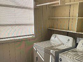 118 State St, Pensacola, Fl 32506 in Pensacola, FL (Photo 8 of 9)