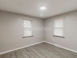 Nice 2 Bedroom House. 4444 W Washington St, Belleville, Il 6222 in Belleville, IL (Photo 9 of 11)