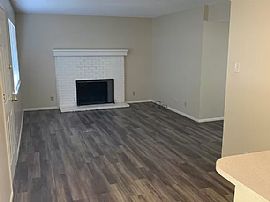 205 Delamar Loop Nw - C, 205 Delamar Loop Nw, Albuquerque, Nm 8 in Albuquerque, NM (Photo 3 of 8)