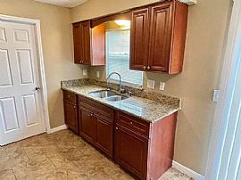 2425 Chase Ave, Sanford, Fl 32771 in Sanford, FL (Photo 3 of 8)