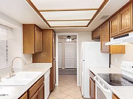 3317 E Siesta Ln, Phoenix, Az 85050 in Phoenix, AZ (Photo 7 of 12)