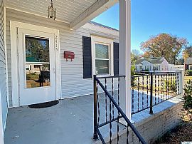 2415 Bonita Dr Sw, Huntsville, Al 35801 in Huntsville, AL (Photo 2 of 12)