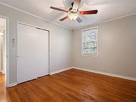 4598 Sunset Dr N, Mobile, Al 36608 in Mobile, AL (Photo 8 of 12)