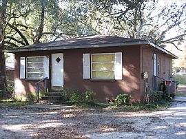 2108 Youngs Ln, Mobile, Al 36693 in Mobile, AL (Photo 3 of 8)