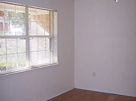 23136 Lincoln St, Robertsdale, Al 36567 in Robertsdale, AL (Photo 4 of 6)