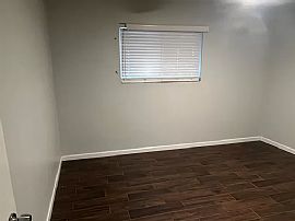 4615 N 14th St #b, Phoenix, Az 85014 in Phoenix, AZ (Photo 5 of 6)