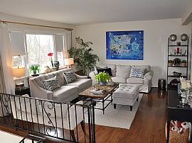 22 Essex Rd, Greenwich, Ct 06831 in Greenwich, CT (Photo 2 of 7)