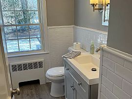 34 Wakeley Rd, Newington, Ct 06111 in Newington, CT (Photo 11 of 12)