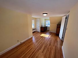 34 Wakeley Rd, Newington, Ct 06111 in Newington, CT (Photo 8 of 12)