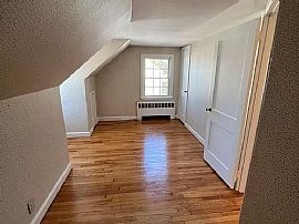 34 Wakeley Rd, Newington, Ct 06111 in Newington, CT (Photo 9 of 12)