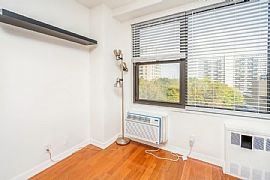 Newly Renovated 3br/1ba Or 2br in Jersey City, NJ (Photo 6 of 9)