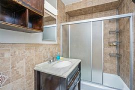 Newly Renovated 3br/1ba Or 2br in Jersey City, NJ (Photo 9 of 9)