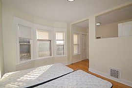 House in Cold Spring Park in Milwaukee, WI (Photo 9 of 12)