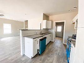 704 10th Ln, Pleasant Grove, Al 35127 in Pleasant Grove, AL (Photo 3 of 10)