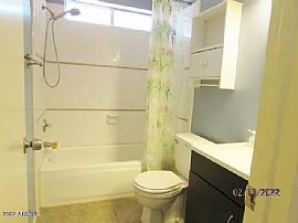 103 W Concorda Dr Apt 102, Tempe, Az 85282 in Tempe, AZ (Photo 12 of 12)