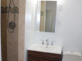 333 Pinewood St, Lake Worth, Fl 33462 in Lake Worth, FL (Photo 5 of 11)