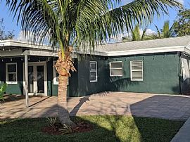 333 Pinewood St, Lake Worth, Fl 33462 in Lake Worth, FL (Photo 9 of 11)