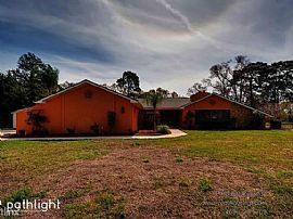10192 Swanson Ct, Spring Hill, Fl 34608 in Spring Hill, FL
