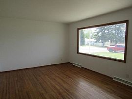 3401 Central Ave, Great Falls, Mt 59401 Comfortable House in Great Falls, MT (Photo 9 of 9)