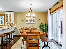 220 Iowa Ave, Whitefish, Mt 59937 House For Rent in Whitefish, MT (Photo 4 of 5)