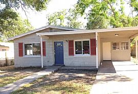 3611 E Frierson Ave, Tampa, Fl 33610 in Tampa, FL