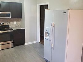 1513 Pinewood Circle Dr, Omaha, Ne 68144 Unique House For Rent in Omaha, NE (Photo 6 of 9)