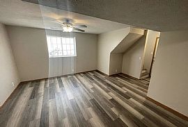 1208 Rawhide Rd, Papillion, Ne 68046 Joyous House in Papillion, NE (Photo 7 of 8)