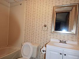 329 Toadvine Cemetery Rd, Bessemer, Al 35023 in Bessemer, AL (Photo 6 of 12)