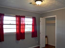 136 Fairview Ave, Prattville, Al 36066 in Prattville, AL (Photo 4 of 7)