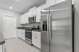 7205 Ronnie Gardens Ct, Tampa in Tampa, FL (Photo 6 of 6)