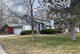  4360 Perro Ln, Reno, Nv 89502 Make This Nice House Your Newhom in Reno, NV