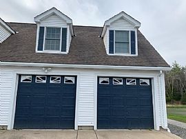 5 Stella Way, Exeter, Nh 03833 Just Renovated House For Rent in Exeter, NH (Photo 2 of 9)