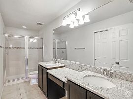 Amazing 2 Bedroom and 2.5 Bath in Tampa, FL (Photo 7 of 10)