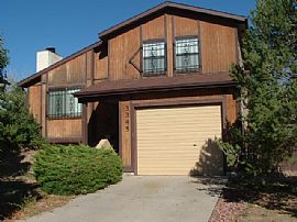 Moving?? Here is a cozy 3 bedroom home in Colorado Springs, CO