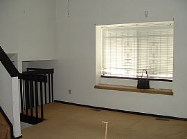 Moving?? Here is a cozy 3 bedroom home in Colorado Springs, CO (Photo 4 of 4)