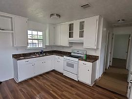 3357 Meadow Ln, Montgomery, Al 36116 in Montgomery, AL (Photo 8 of 11)