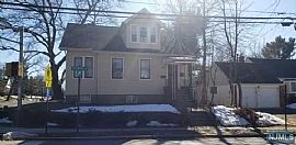 711 Ridgewood Rd, Oradell, Nj 07649 . 2 Bedroom House For Rent in Oradell, NJ