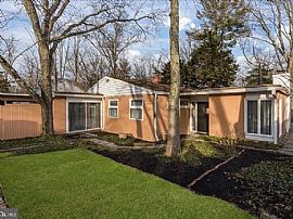 87 Harris Rd, Princeton, Nj 08540    Furnished 3 Bedroom in Princeton, NJ (Photo 2 of 8)