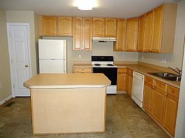 114 Dunlap Dr, Charles Town, Wv 25414 in Charles Town, WV (Photo 5 of 10)