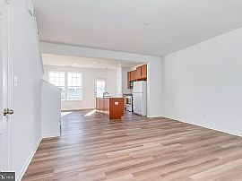 34 Horace Ct, Bunker Hill, Wv 25413 in Bunker Hill, WV (Photo 5 of 12)