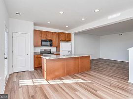 34 Horace Ct, Bunker Hill, Wv 25413 in Bunker Hill, WV (Photo 7 of 12)