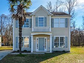 Large 3 Bedroom, 2.5 Bath Duplex with Lake View Available June  in Raleigh, NC