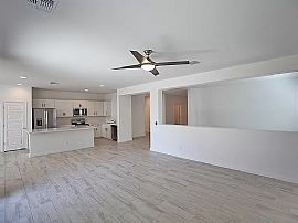 7007 W Townley Ave, Peoria, Az 85345 in Peoria, AZ (Photo 8 of 12)