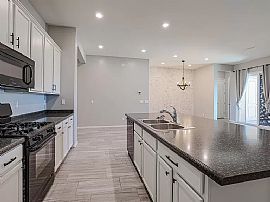 13113 W Avenida Del Rey, Peoria, Az 85383 in Peoria, AZ (Photo 3 of 12)