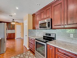 240 E Helena Dr, Phoenix, Az 85022 in Phoenix, AZ (Photo 7 of 11)