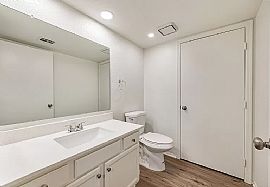 3713 W Wagoner Rd, Glendale, Az 85308 in Glendale, AZ (Photo 4 of 12)