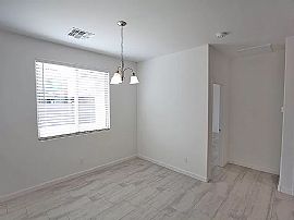 7007 W Townley Ave, Peoria, Az 85345 in Peoria, AZ (Photo 5 of 12)