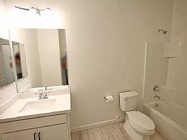 7007 W Townley Ave, Peoria, Az 85345 in Peoria, AZ (Photo 6 of 12)